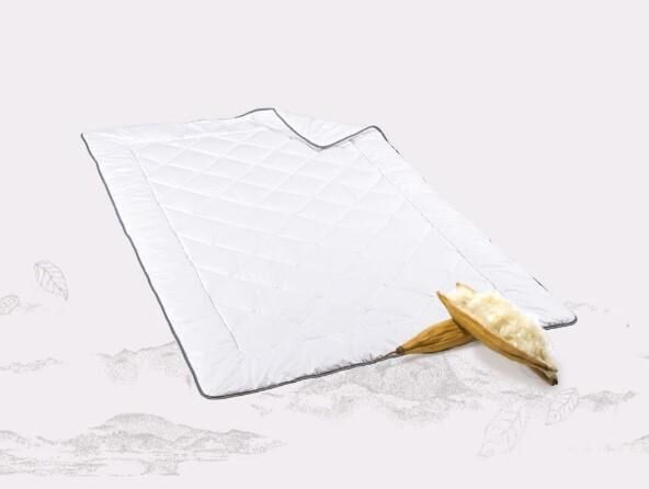 JONA SLEEP Sommer-Bettdecke Kapok mit traumhaft leichter Kapokfaser wirkt kühlend