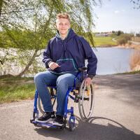 Pellis Medica Sommerjacke Luise für Rollstuhlfahrer, winddicht, wasserdicht und atmungsaktiv