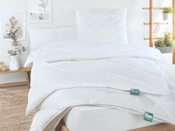 f.a.n. Medicott Soft Kissen mit Hohlfaser, gesteppt mit Reißverschluss, versch. Größen