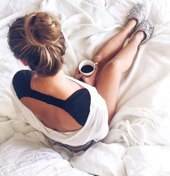 SWEDISH POSTURE Feminine Schulterstütze Haltungstrainer für Frauen