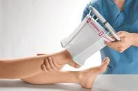 Vorschau: medi Hospitalbutler Anziehhilfe für Kompressionsstrümpfe