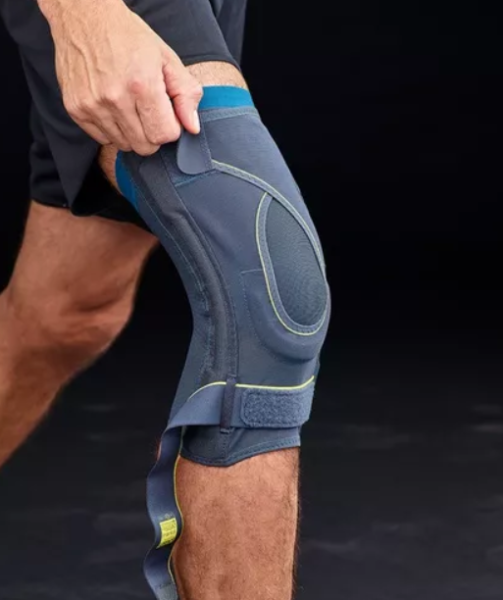 Ofa Push Sports Kniebandage die integrierte Pelotte unterstützt die Kniescheibe