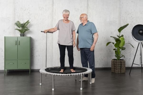bellicon Trampolin Klassik mit Klappbeinen, 100 cm für Basisübungen, starke Seilringstärke