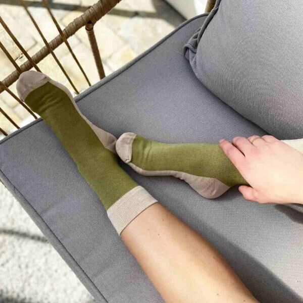 supcare Stützsocken KKL1 aus Bambusfasern für heiße Tage in grün-beige