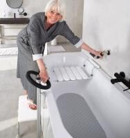 Vorschau: RIDDER Badewannen-Einstiegshilfe Zac mit rutschhemmenden und ergonomisch gestalteten Griffen