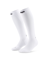 CEP run socks mid cut 5.0 knielange Laufsocken für Damen mit leichter Kompression
