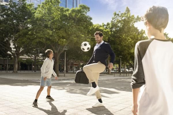 JOBST forMen Ambition Herren Kompressionskniestrümpfe mit Baumwolle und integrierten Carbonfasern