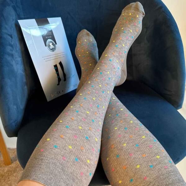 SupCare Premium Stützstrumpf Kniestrümpfe Modern Compress mit Baumwolle KKL 1, gepunktet