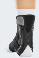 Vorschau: medi Ankle RTS Sprunggelenkbandage zur Stabilisierung des Sprunggelenks