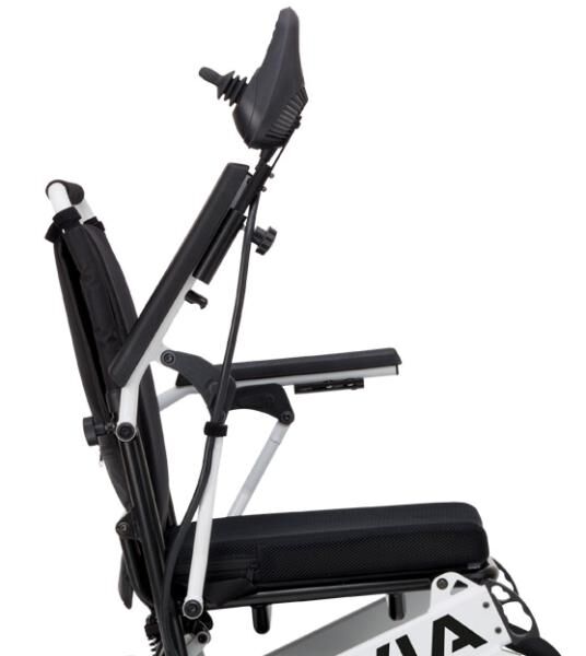 BISCHOFF & BISCHOFF Via faltbarer Elektrorollstuhl mit Lithium-Ionen-Batterie, Reichweite 22 km