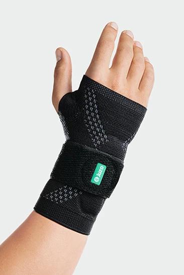 JuzoFlex Manu Xtra atmungsaktive Handgelenkbandage mit Stabilisierungsstab, individuell einstellbar