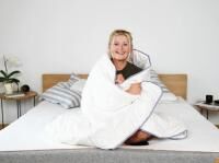 Vorschau: JONA SLEEP Ganzjahres-Bettdecke Kapok mit traumhaft leichter Kapokfaser