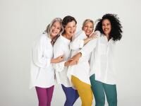 Vorschau: COMPRESSANA Kompressionsstrümpfe Diamonds in den Trendfarben 2024