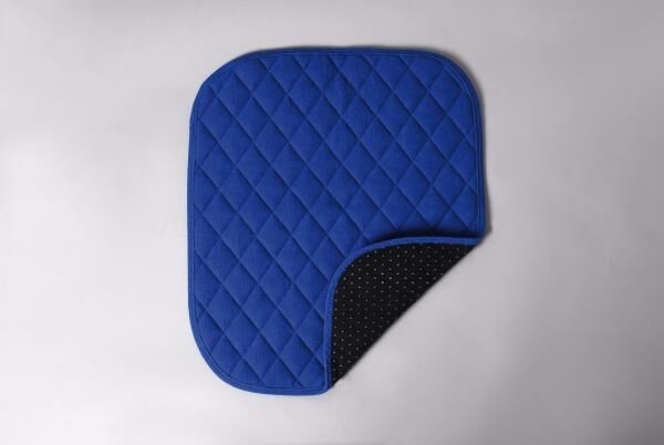 suprima Inkontinenz Sitzauflage mit Anti-Rutsch Noppen 40x50 cm in verschiedenen Farben