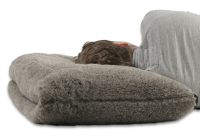 Vorschau: MORITZ REHA-HILFEN Wollpelz Multifunktionsdecke 145 x 200 cm, als Schlafsack oder Kissen verwendbar