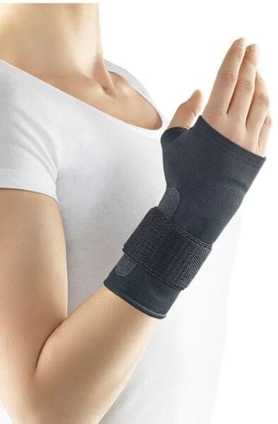 Ofa Dynamics Handgelenkbandage unterstützt Ihr Handgelenk durch ihre komprimierende Wirkung