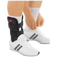 Vorschau: medi M.step Athletic Sprunggelenkschiene mit Klettbänder geeignet bei Verstauchungen oder Zerrungen
