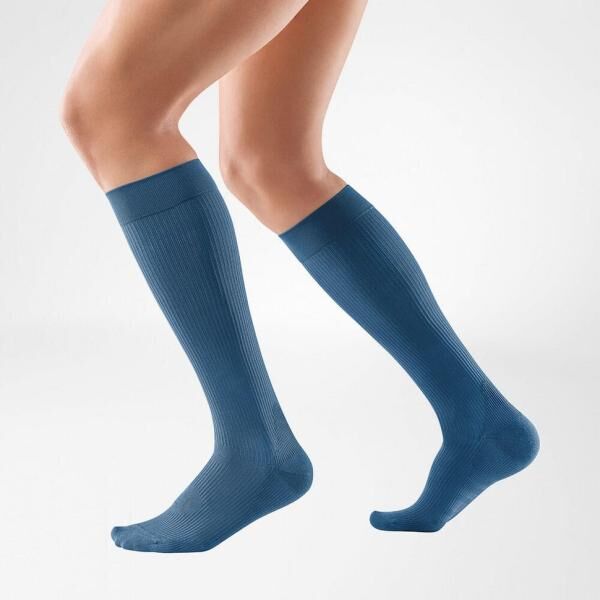 VenoTrain hero robuster Kompressionskniestrumpf in KKL2 mit Merinowolle und Komfortferse
