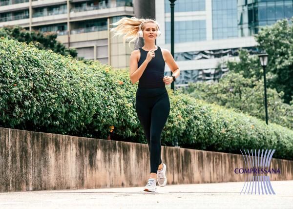 COMPRESSANA SPORT Support Bra Sport-BH 190 den mit FIR-Infrarottechnologie reflektiert die Körperwär