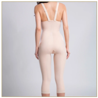 Vorschau: lipoelastic VD Variant postoperatives Kompressionsmieder mit Hygieneöffnung u. verstellbaren Trägern