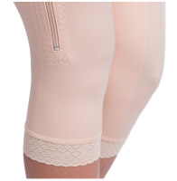 Vorschau: lipoelastic VD Special Comfort postoperatives Kompressionsmieder m. Hygieneöffnung u. Reißverschluss