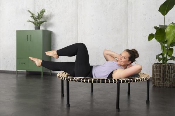 bellicon Trampolin Klassik mit Klappbeinen, 100 cm für Basisübungen, starke Seilringstärke