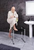 Vorschau: RIDDER Bad-Hocker Zac XXL schwarz, mit Armlehnen für leichteres Aufstehen