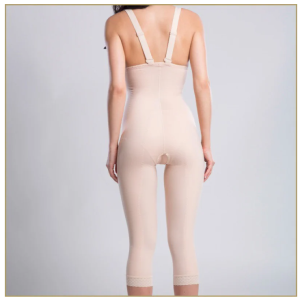 lipoelastic VD Variant postoperatives Kompressionsmieder mit Hygieneöffnung u. verstellbaren Trägern