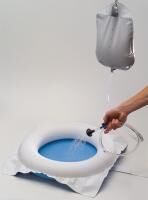 Vorschau: Dr. Winkler Wassersack mit Duschkopf zum Waschen ohne Duschanschluss, Fassungsvolumen bis zu 5 l