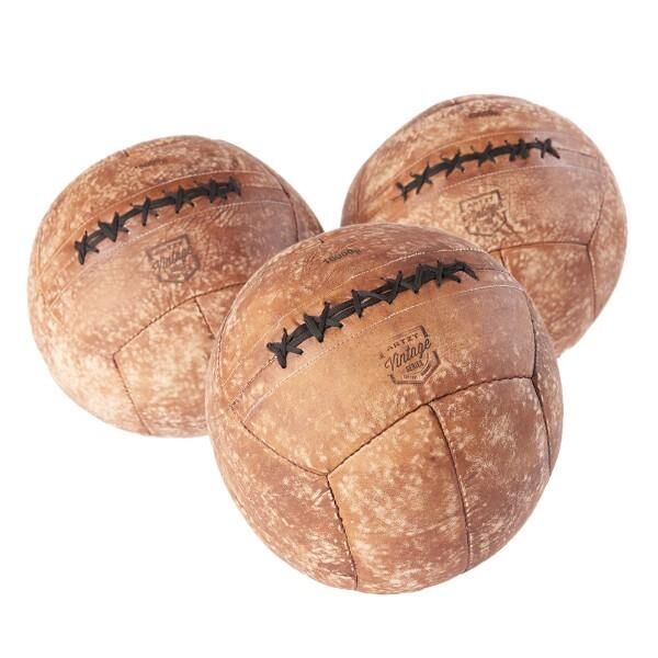 ARTZT Vintage Series Wall Ball aus Rindsleder handveredelt unterschiedliche Gewichte