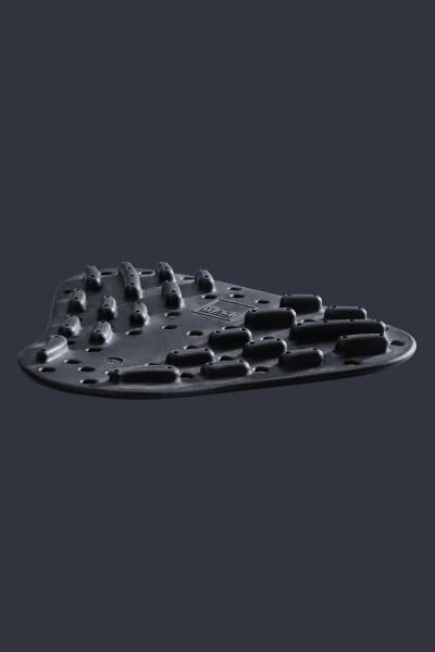 medi Lumbamed plus Emotion 3.0 sportliche Rückenorthese mit atmungsaktiver Varioflex Quarz-Pelotte