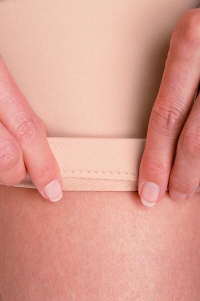 amoena 2-ZIP-BO Kompressions-Panty aus atmungsaktiven Material für einen hohen Tragekomfort