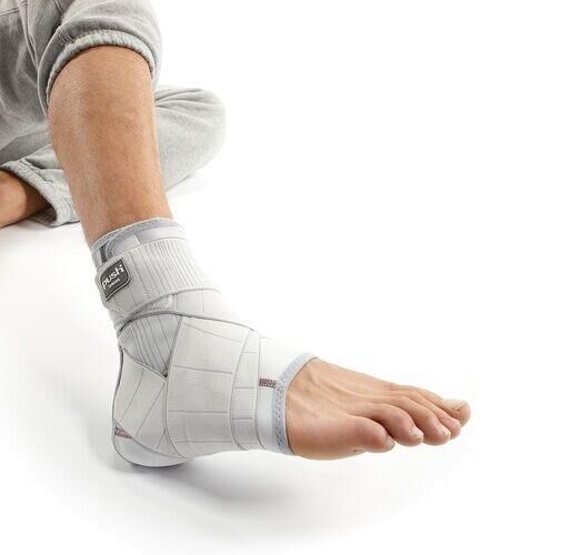 Ofa Push med Knöchelbandage bietet dem Knöchelgelenk Halt und kann vielseitig eingesetzt werden