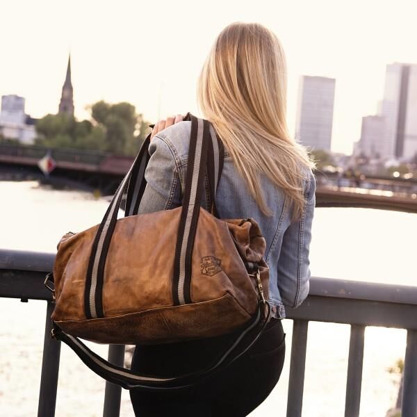 ARTZT Vintage Series Tasche aus echtem Rindsleder mit verstellbaren Gurt in verschiedenen Größen