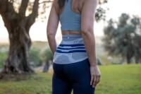 Vorschau: Bauerfeind LumboTrain waisted Rückenbandage für Frauen zur Schmerzlinderung und Stabilisierung