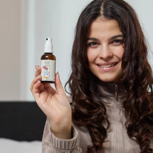 Nachtwaechter SLEEO Schlaf- und Raum-Duft 50ml - Besser Schlafen mit 100% naturreiner Pflanzenkraft!