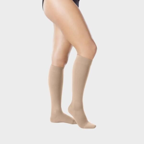 JUZO Intenso Kompressionsstrümpfe Kniestrümpfe intensive Therapie mit höchstem Tragekomfort