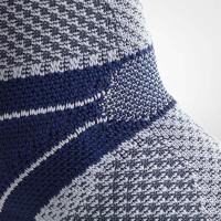 Vorschau: BAUERFEIND MalleoTrain Sprunggelenkbandage entlastet und stabilisiert das Sprunggelenk