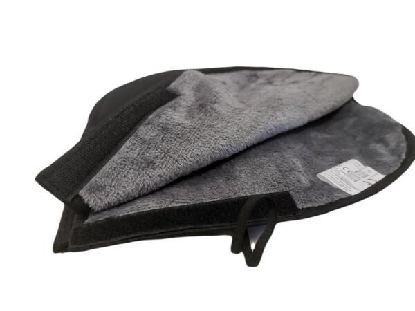 ANTAR Handschuhe für Rollatoren u. Rollstühle aus wasserdichtem Material mit Klettverschlüssen