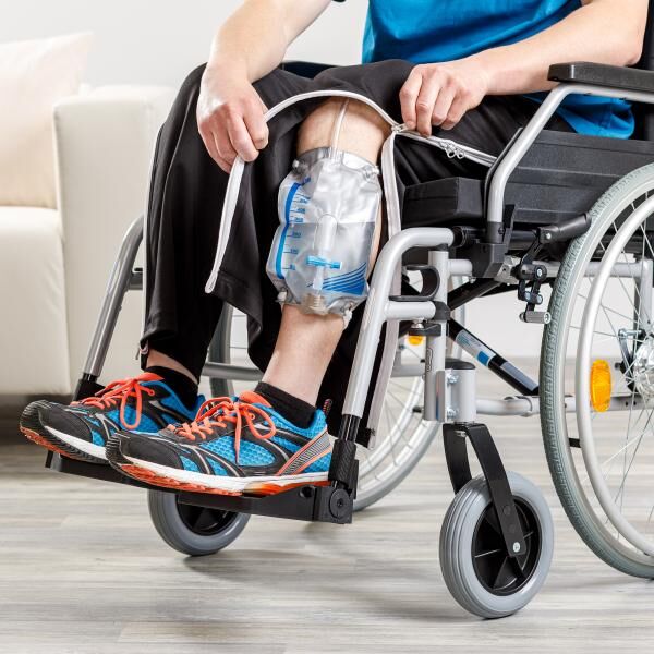 suprima Reha Flex Hose mit unterschiedlichen Öffnungsvarianten am Bein, verschiedene Größen