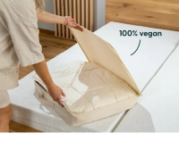 Vorschau: JONA SLEEP Bio Ganzjahres Bettdecke mit hohem Wärmespeichervermögen und für Allergiker geeignet