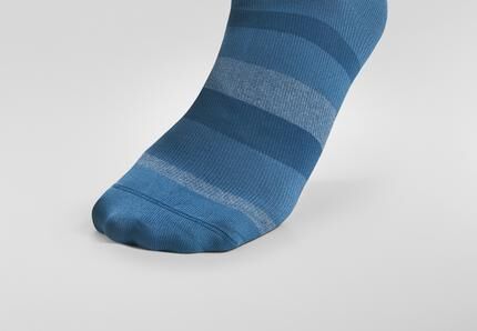 Sigvaris Style Pattern Kompressions-Kniestrumpf CCL2 mit geschlossener Spitze