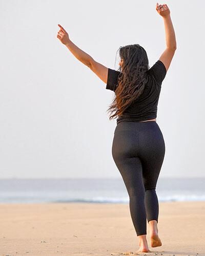 ABC Breast Care Leggings Move One mit Kompressions- und Masageeffekt