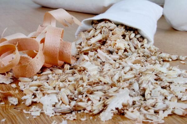 Mudis Natur-Schlafkissen versch. Größen, Füllung: Bio-Dinkelspelzen und Zirbenholz