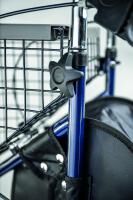 Vorschau: Actimo Delta Blau Rollator mit 3 Rädern für hohe Wendigkeit, faltbar