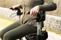 Vorschau: RIDDER Rollator Mio doppelt zusammenfaltbar mit Ankipphilfe, Sitz, Rückengurt u. Reflektoren