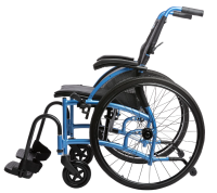 Vorschau: STRONGBACK Mobility FLIP Rollstuhl mit integrierter Rückenstütze und hochklappbaren Armlehnen