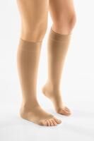 Vorschau: L&R SWISSLASTIC Venosan 7000 Kompressionsstrümpfe nach Thrombosen mit Klimaeffekt in versch. Längen